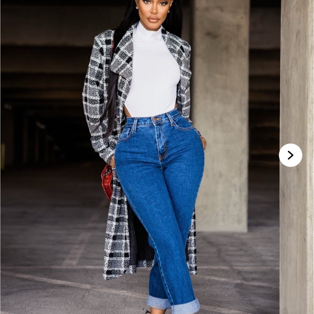 NWT Fashion Nova Got it from my Mama Jeans , size 5